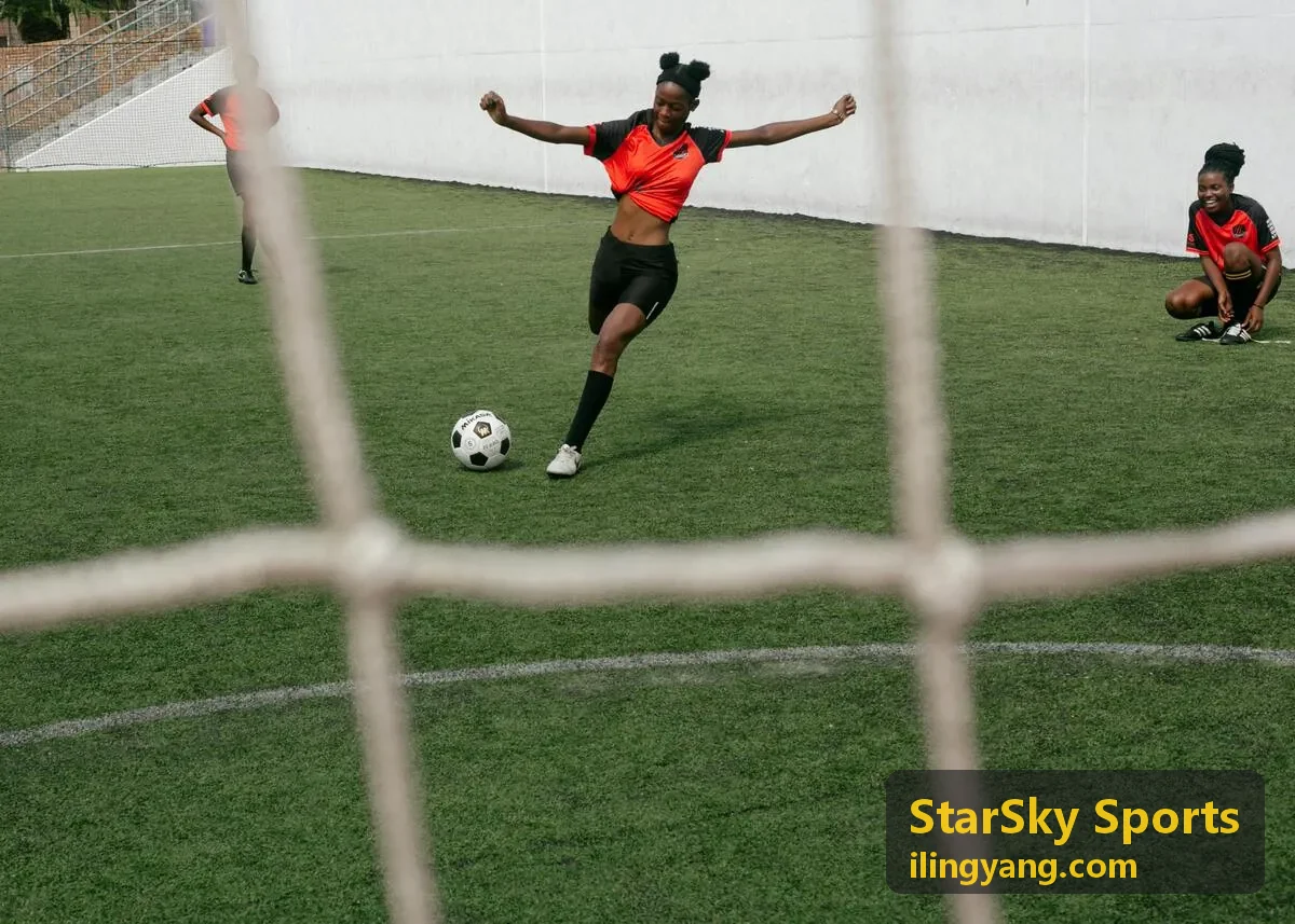StarSky Sports 数据观察条目封面：中场跑动距离分布